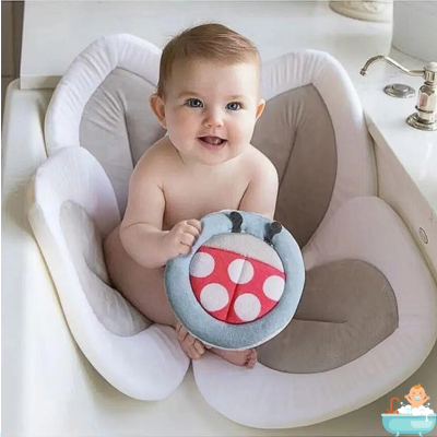 siege-bebe-pour-le-bain-fleur-gris-jouet