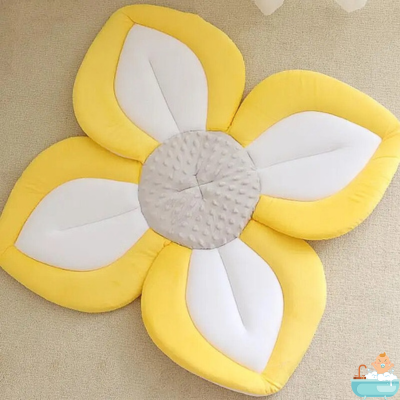 siege-bebe-pour-le-bain-jaune-fleur